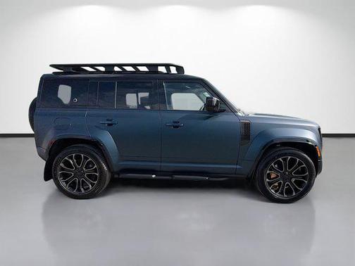Sargasso Blue Premium Metallic 2026 Land Rover Defender P635 OCTA
