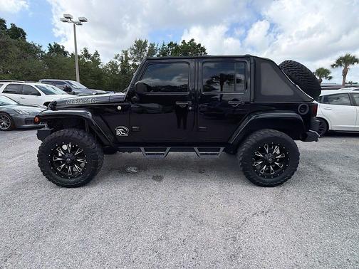 Black Clearcoat 2015 Jeep Wrangler Unlimited Sahara