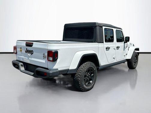 2022 Jeep Gladiator Willys 4x4