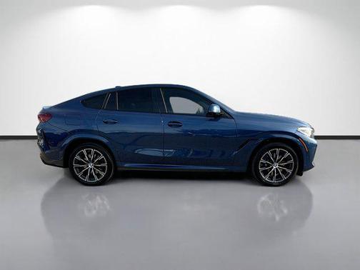 2023 BMW X6 xDrive40i