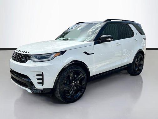 2025 Land Rover Discovery P300 Dynamic SE