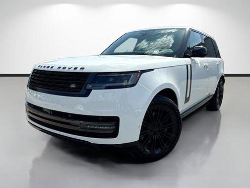 Fuji White 2026 Land Rover Range Rover P530 SE
