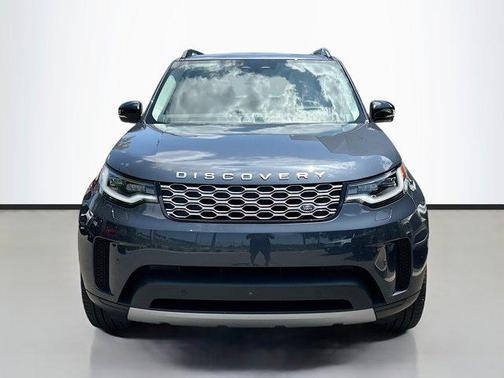 2024 Land Rover Discovery P300 S