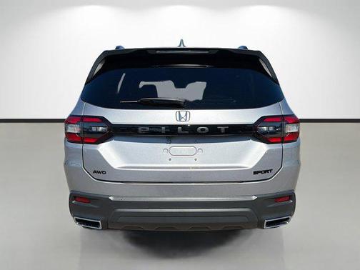 2023 Honda Pilot AWD Sport