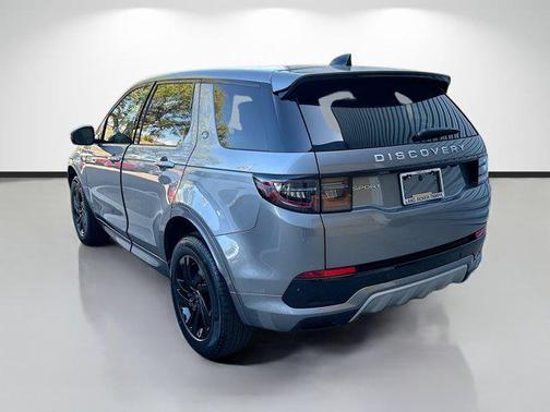 2025 Land Rover Discovery Sport S
