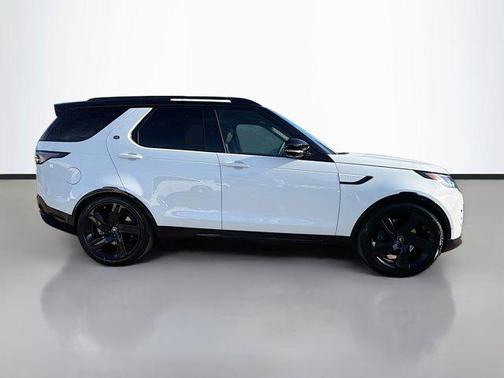 2026 Land Rover Discovery Gemini Edition
