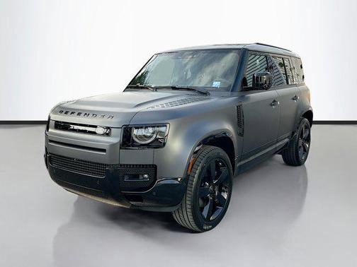 2025 Land Rover Defender 110 P400 X-Dynamic SE