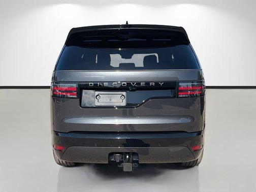 2026 Land Rover Discovery Dynamic SE