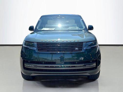 2025 Land Rover Range Rover P530 SE 7 Seat