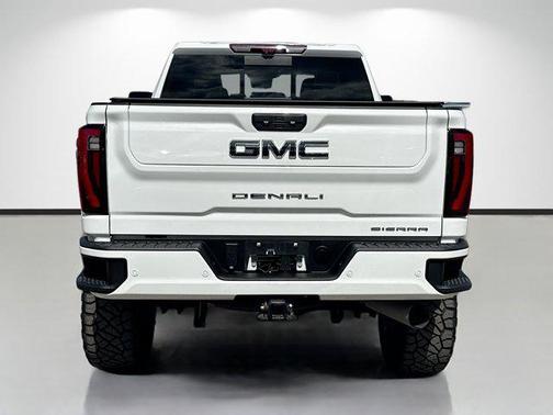 2024 GMC Sierra 3500 Denali