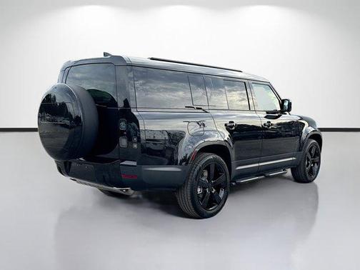 Santorini Black Metallic 2026 Land Rover Defender P300 S