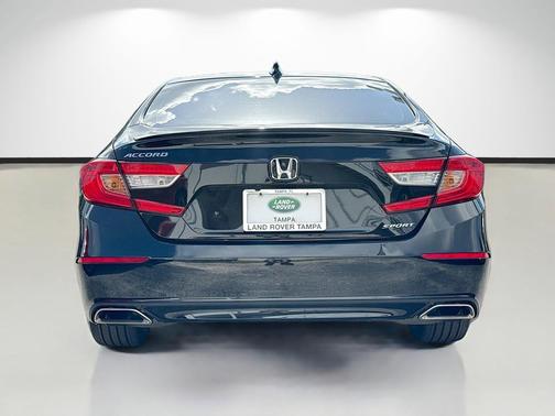 Crystal Black Pearl 2022 Honda Accord Sport 1.5T