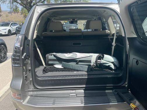 2023 Lexus GX 460 Premium