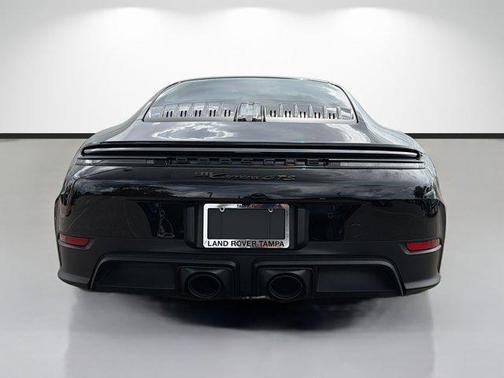 2025 Porsche 911 Carrera GTS