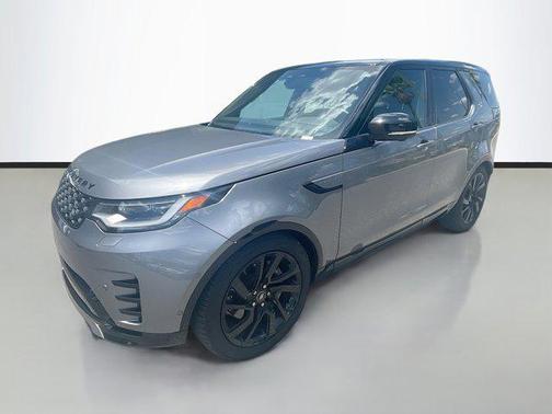 2024 Land Rover Discovery P300 Dynamic SE