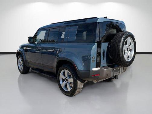2026 Land Rover Defender P300 S