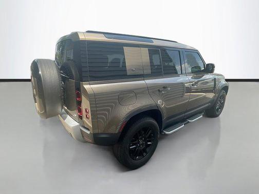 2023 Land Rover Defender 110 S