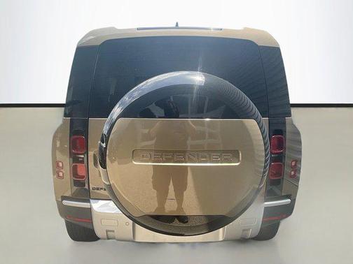 2023 Land Rover Defender 110 S