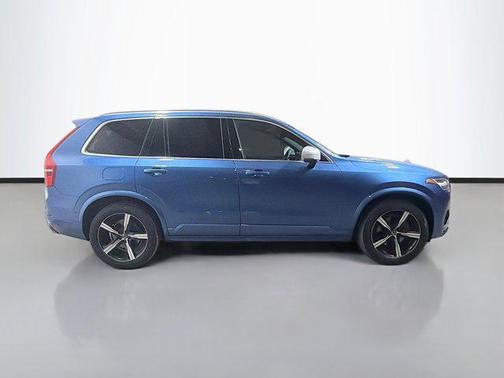 2019 Volvo XC90 T6 R-Design