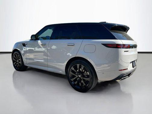 2025 Land Rover Range Rover Sport SE