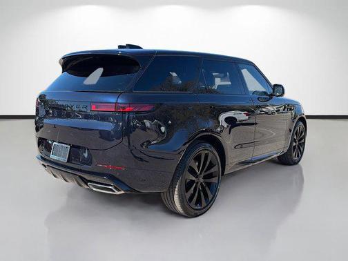 Constellation Blue SV Bespoke Ultra Metallic Gloss 2026 Land Rover Range Rover Sport SE