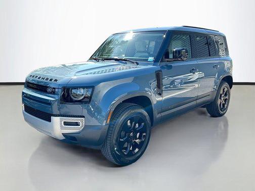 2025 Land Rover Defender 110 P300