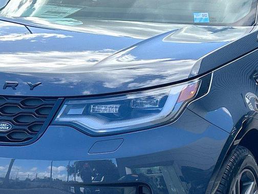 2026 Land Rover Discovery Dynamic SE