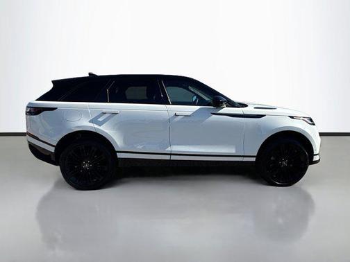 2026 Land Rover Range Rover Velar P250 SE R-Dynamic
