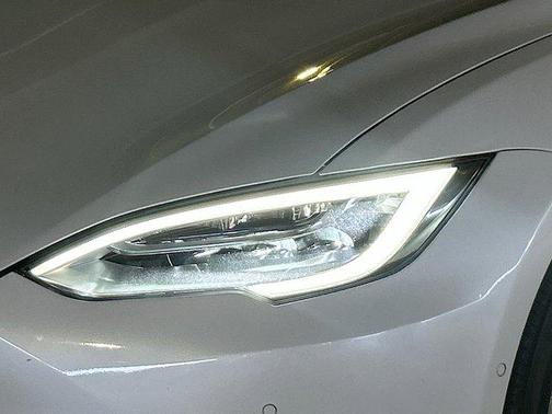 2021 Tesla Model S Long Range