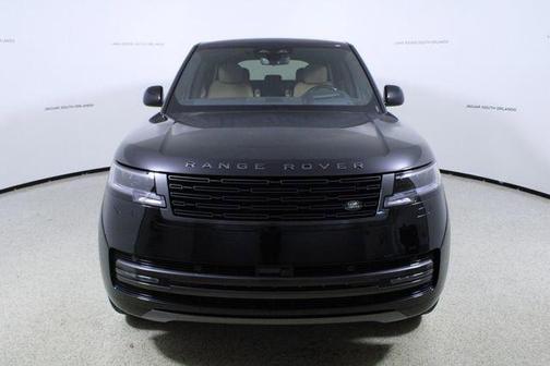 2026 Land Rover Range Rover P400 SE