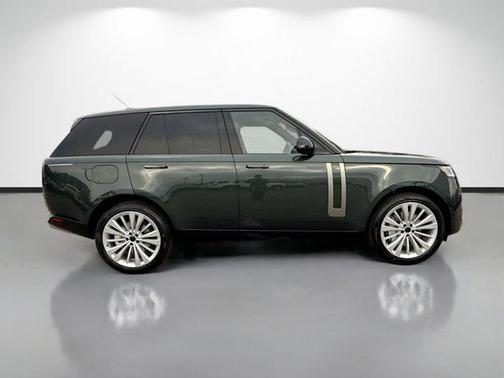 2026 Land Rover Range Rover P530 SE