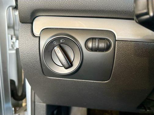 2010 Volkswagen Golf 2-Door