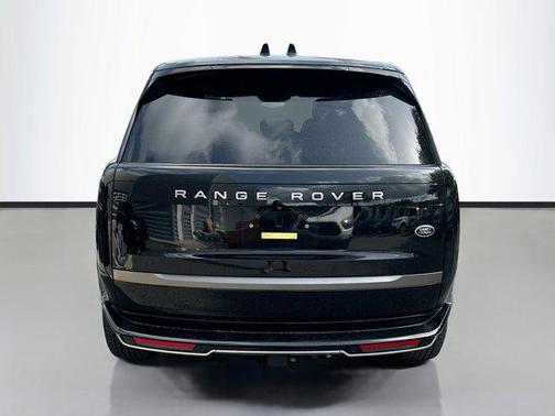 2023 Land Rover Range Rover P400 SE