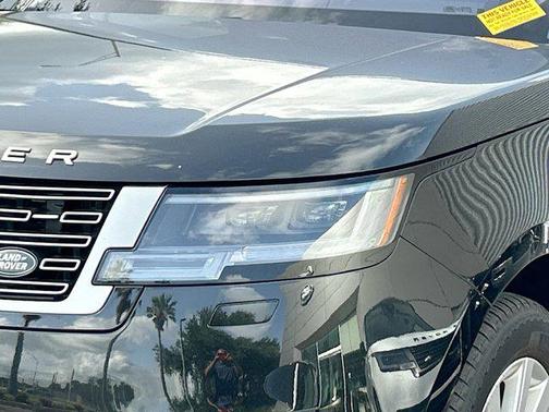2023 Land Rover Range Rover P400 SE