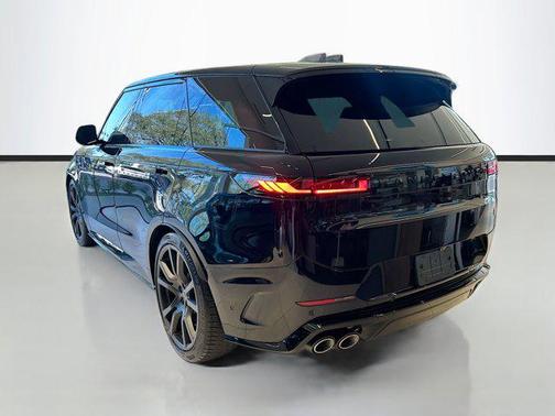 2025 Land Rover Range Rover Sport P635 SV Edition Two