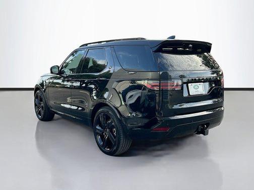 2025 Land Rover Discovery P300 Dynamic SE