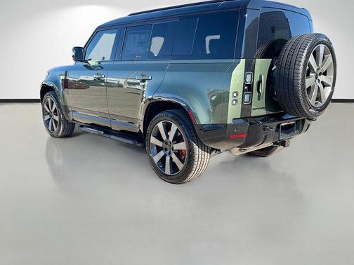 2026 Land Rover Defender P400 X