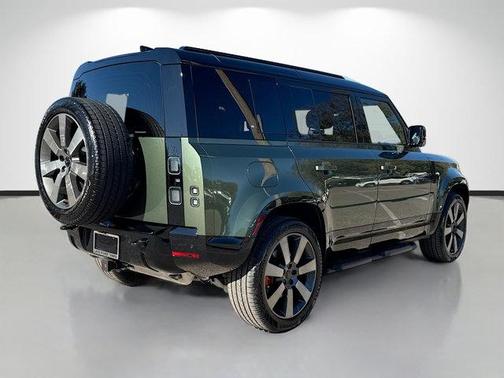 2026 Land Rover Defender P400 X