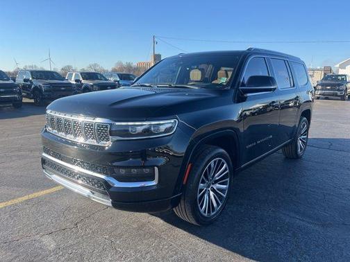 2022 Jeep Grand Wagoneer Series III