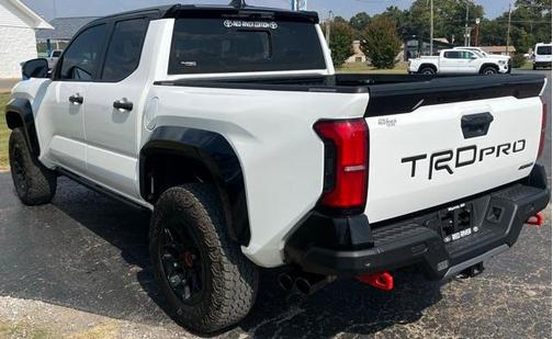 2024 Toyota Tacoma Hybrid TRD PRO