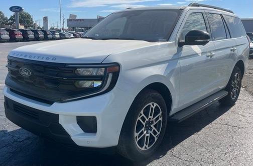 2025 Ford Expedition Active