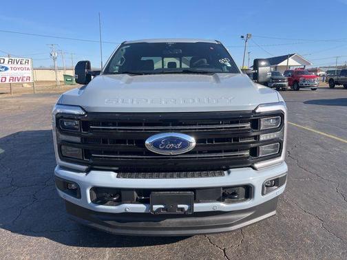 2026 Ford F-250 Platinum