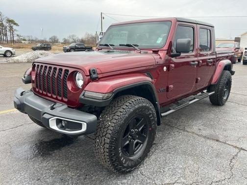 2021 Jeep Gladiator Sport