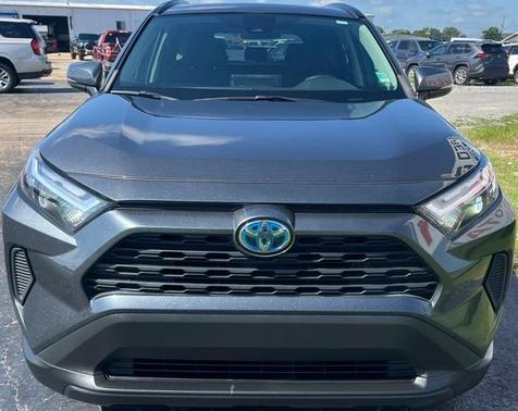 2022 Toyota RAV4 Hybrid XLE