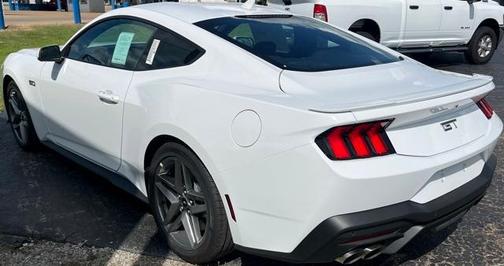 2025 Ford Mustang 