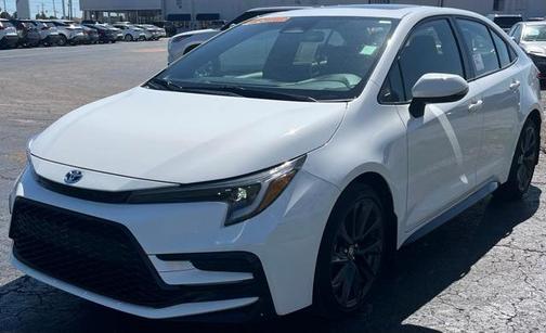 2025 Toyota Corolla Hybrid SE