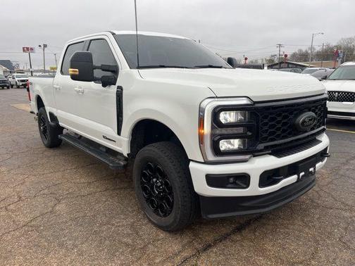 2025 Ford F-350 Lariat Super Duty