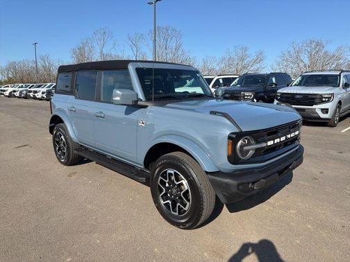 2023 Ford Bronco Outer Banks