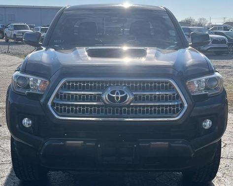 2016 Toyota Tacoma TRD Sport
