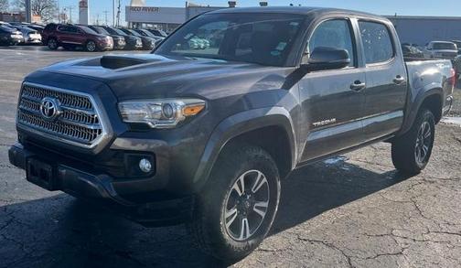 2016 Toyota Tacoma TRD Sport